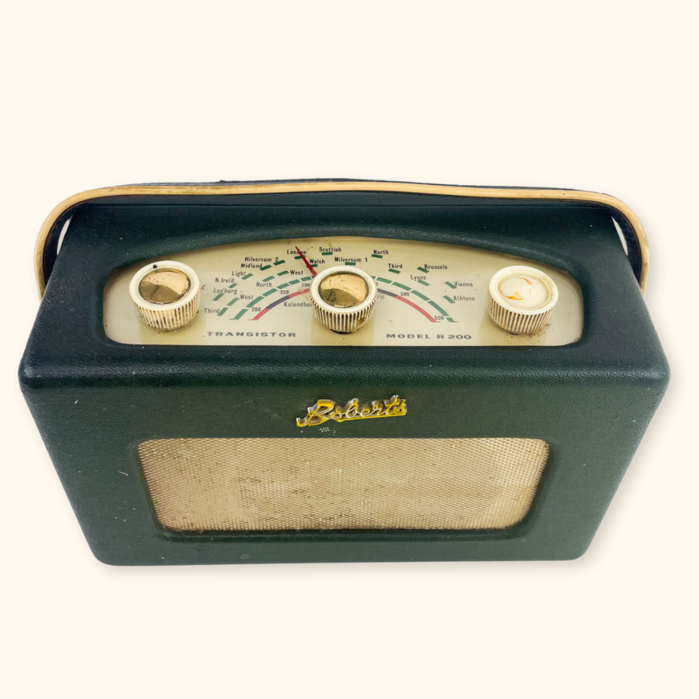 Roberts 1960s R200 Vintage Transistor Radio Green - - Decoration