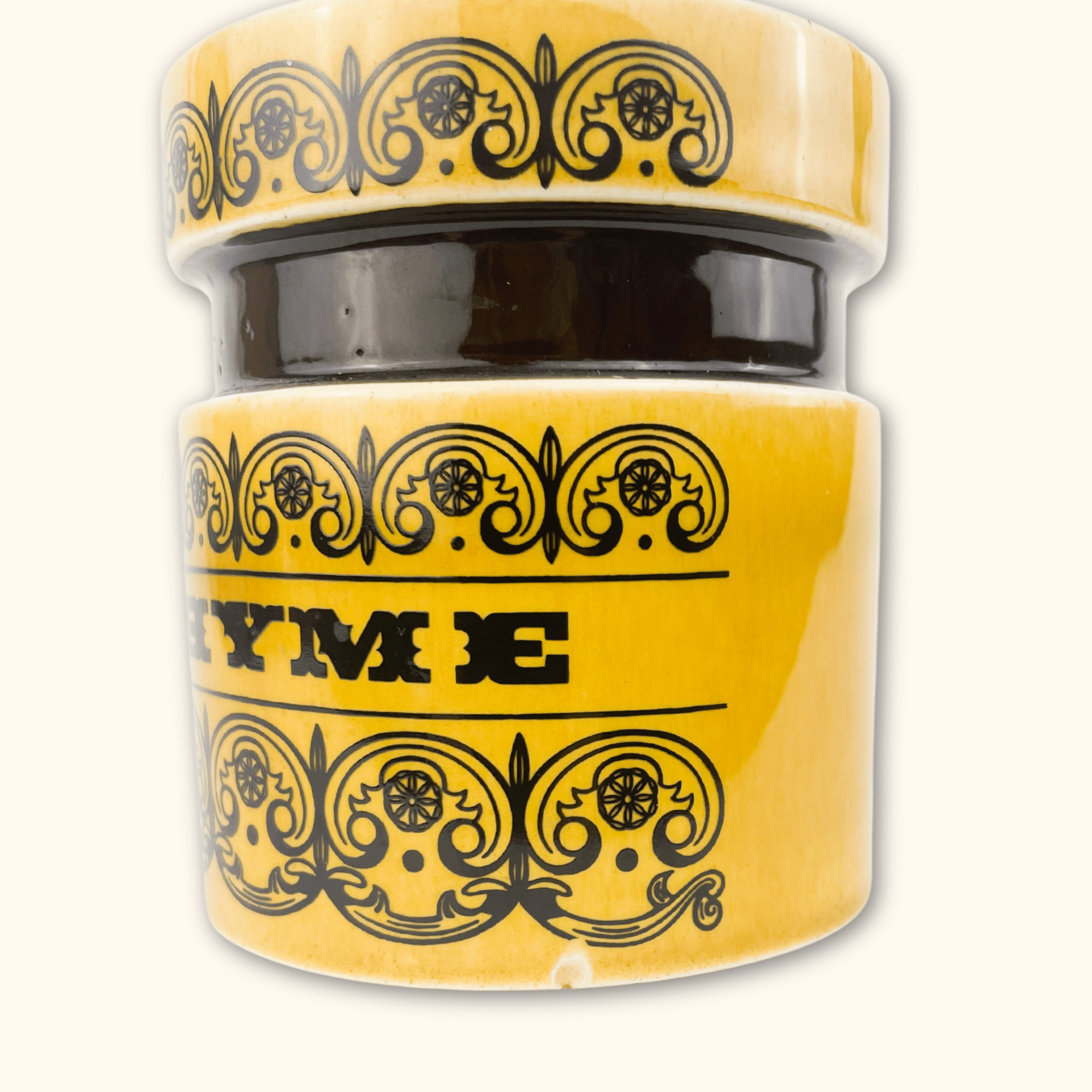 Hornsea C-Scroll Spice Jars Thyme Hornsea