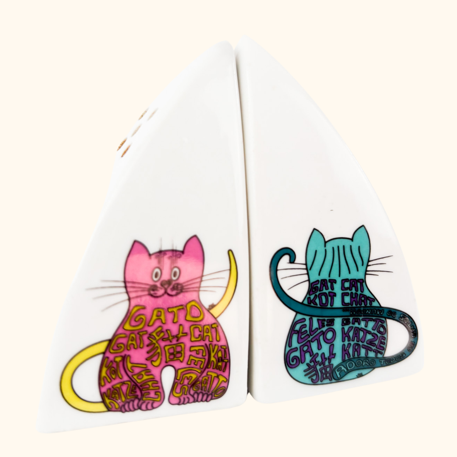 Pink and Blue Cat Salt and Pepper Shaker Set Sunshine Thrift