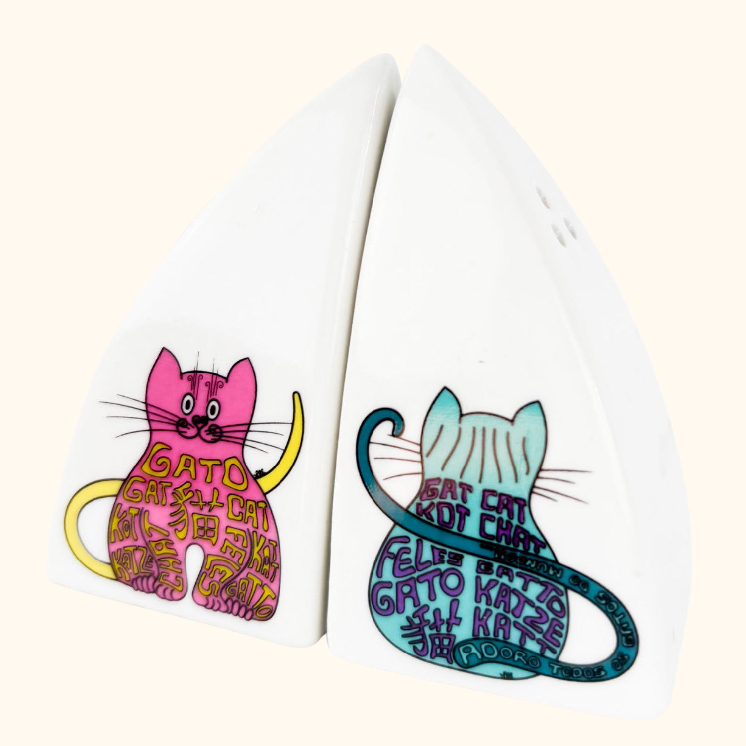 Pink and Blue Cat Salt and Pepper Shaker Set Sunshine Thrift