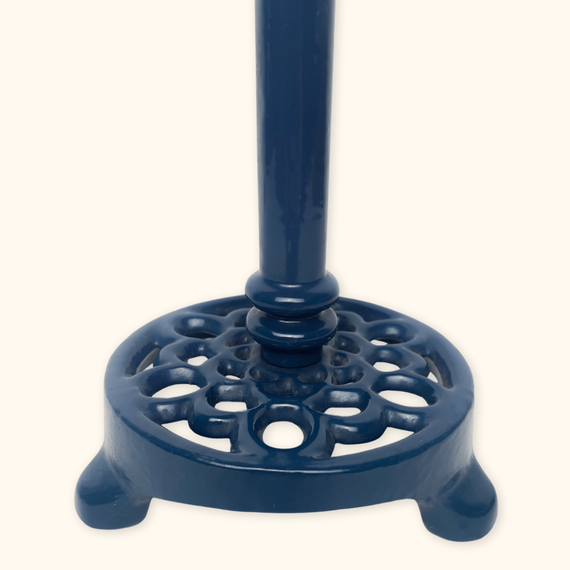 Navy Blue Cast Iron Mug Tree Stand - - Kitchenware