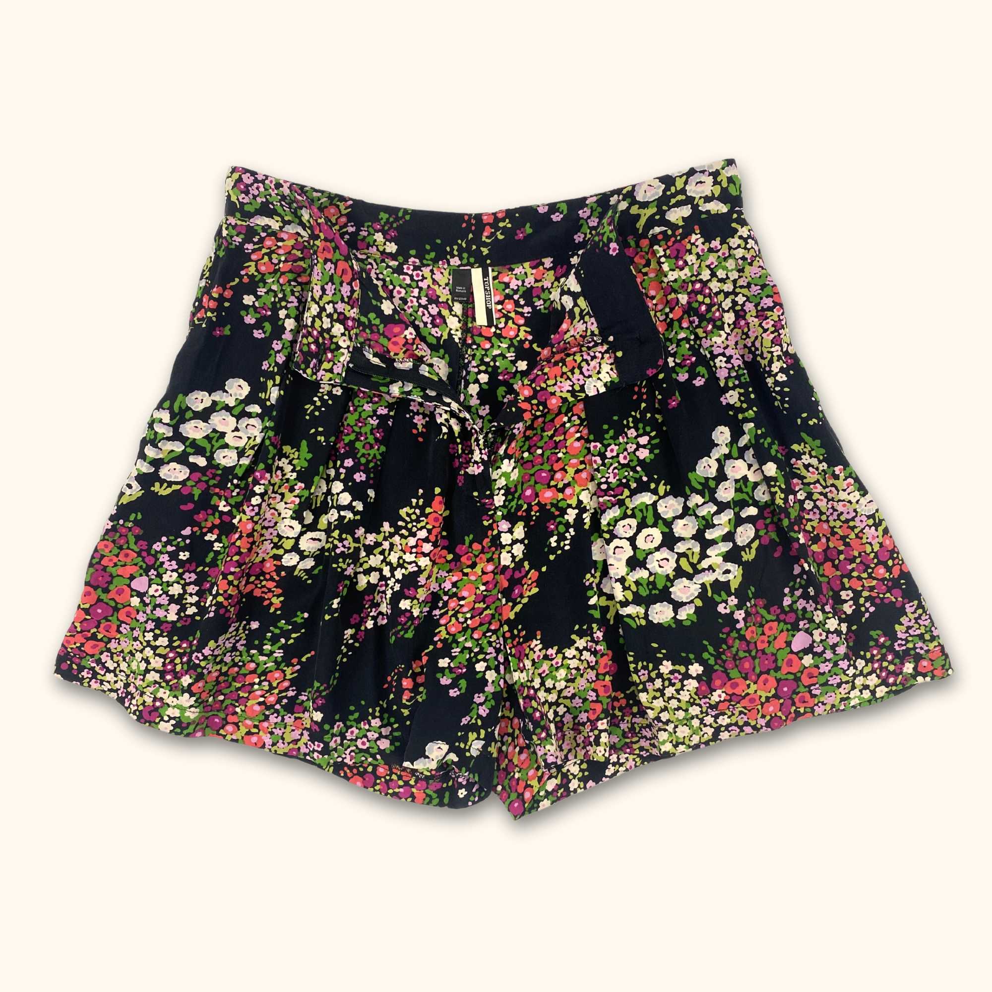 Topshop Black Floral Summer Shorts - Size 10 - - Shorts