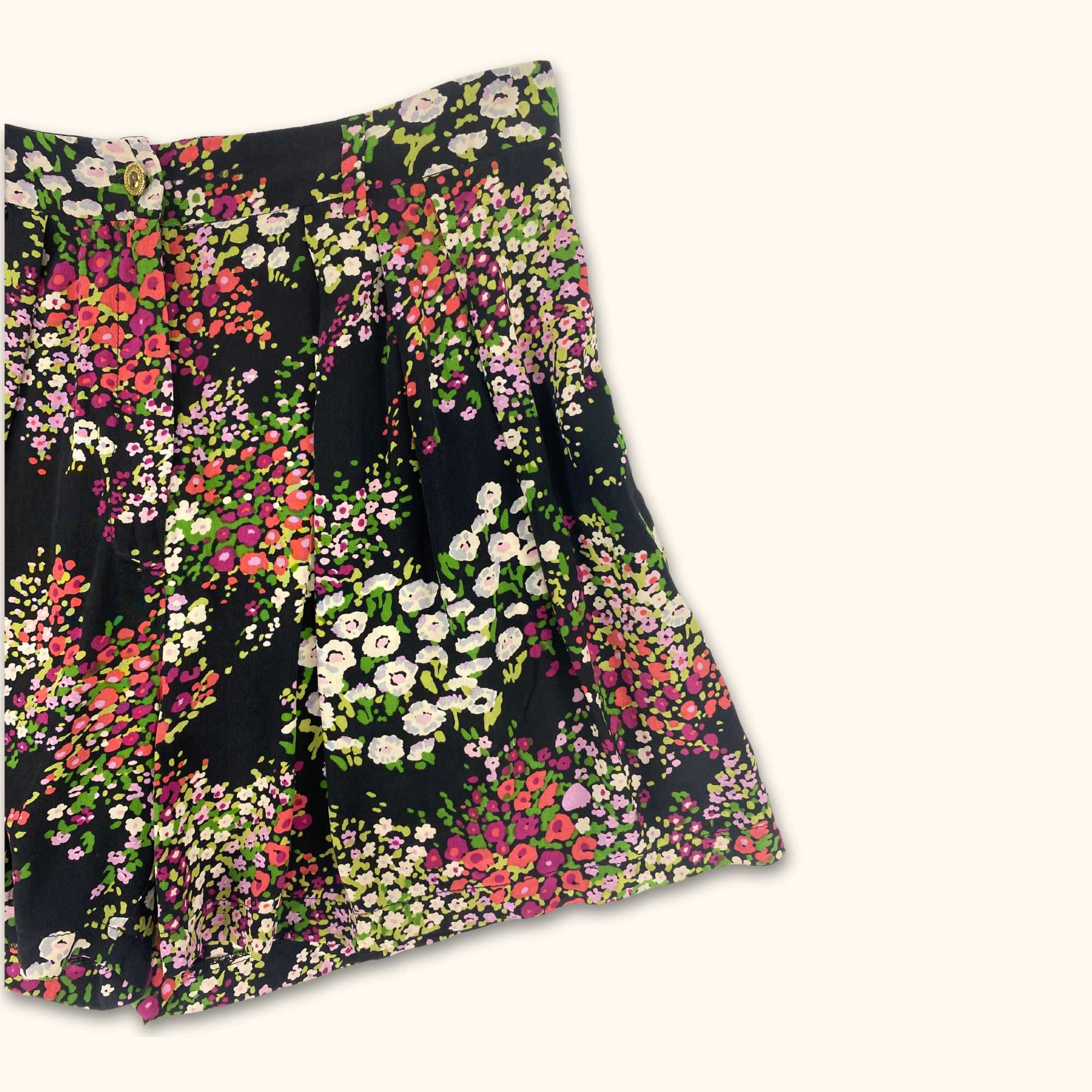 Topshop Black Floral Summer Shorts - Size 10 - - Shorts
