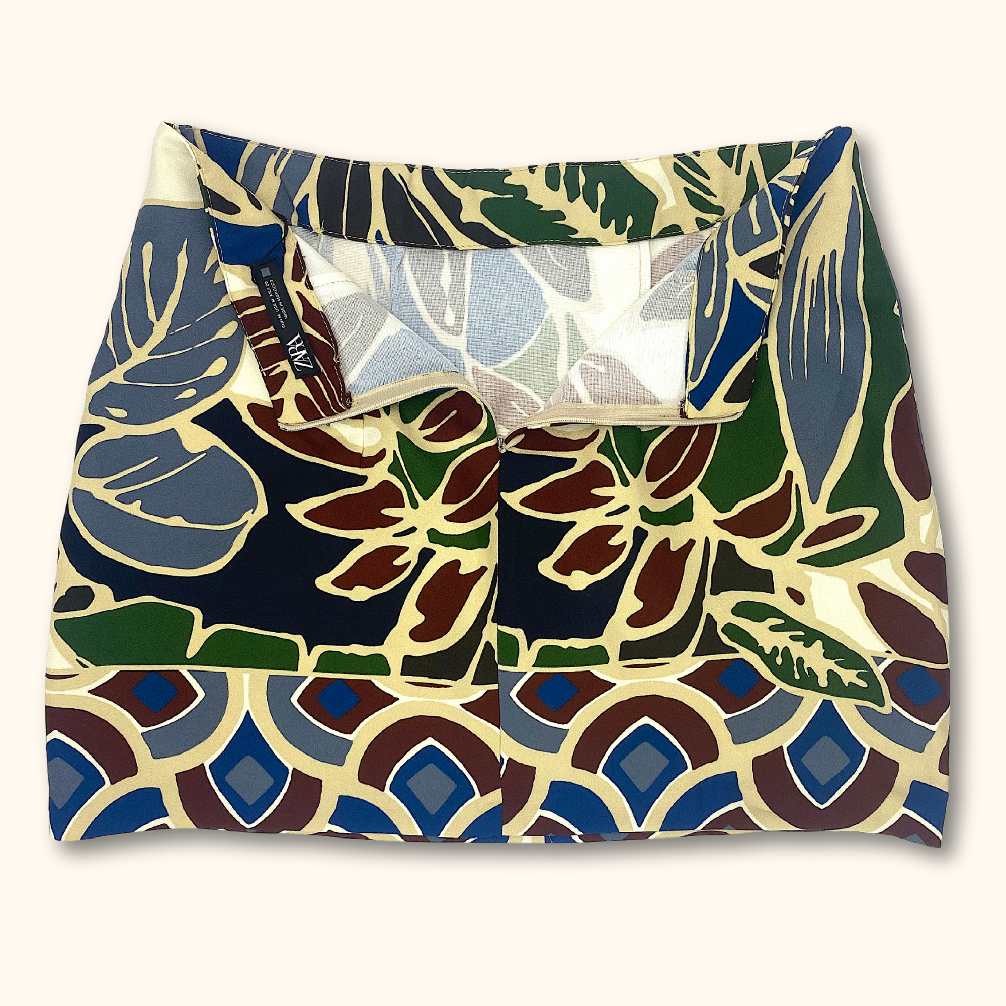 Zara Abstract Print Mini Skirt - Size Medium - - Skirts