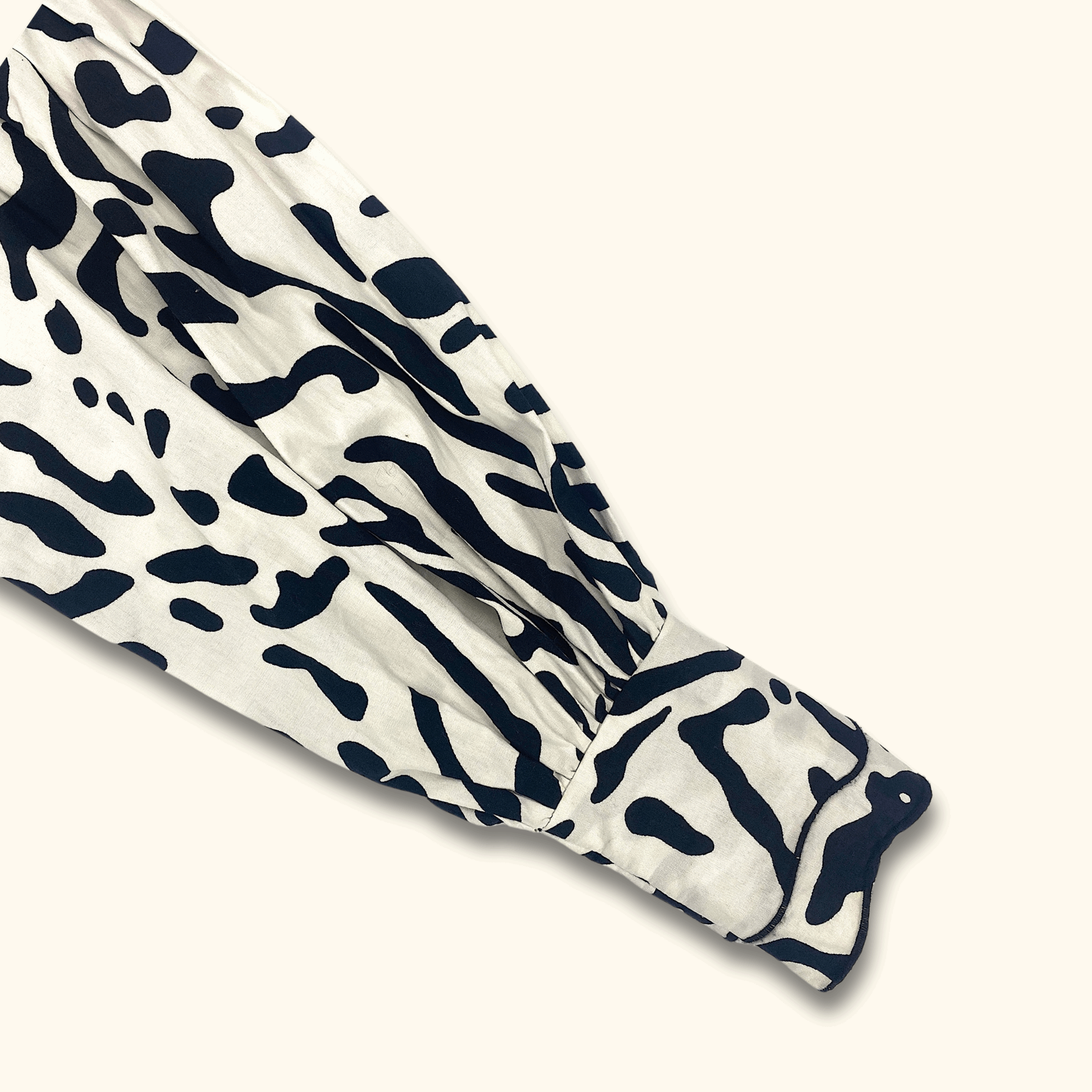 Topshop Patterned Black and White Oversized Shirt - Size Small - - Tops & Shirts