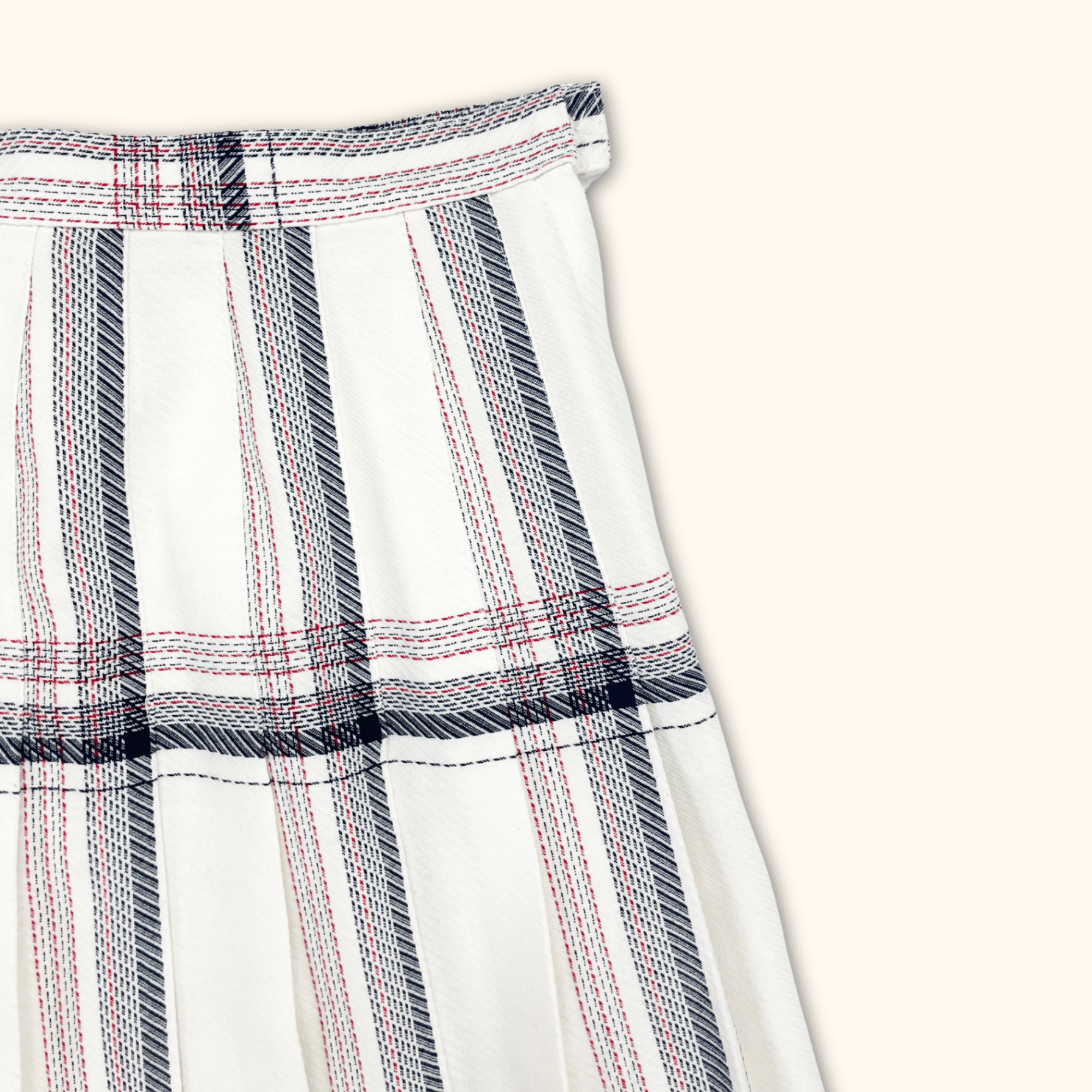 St Michael White and Navy Pleated Mini Skirt - Size XS St Michael