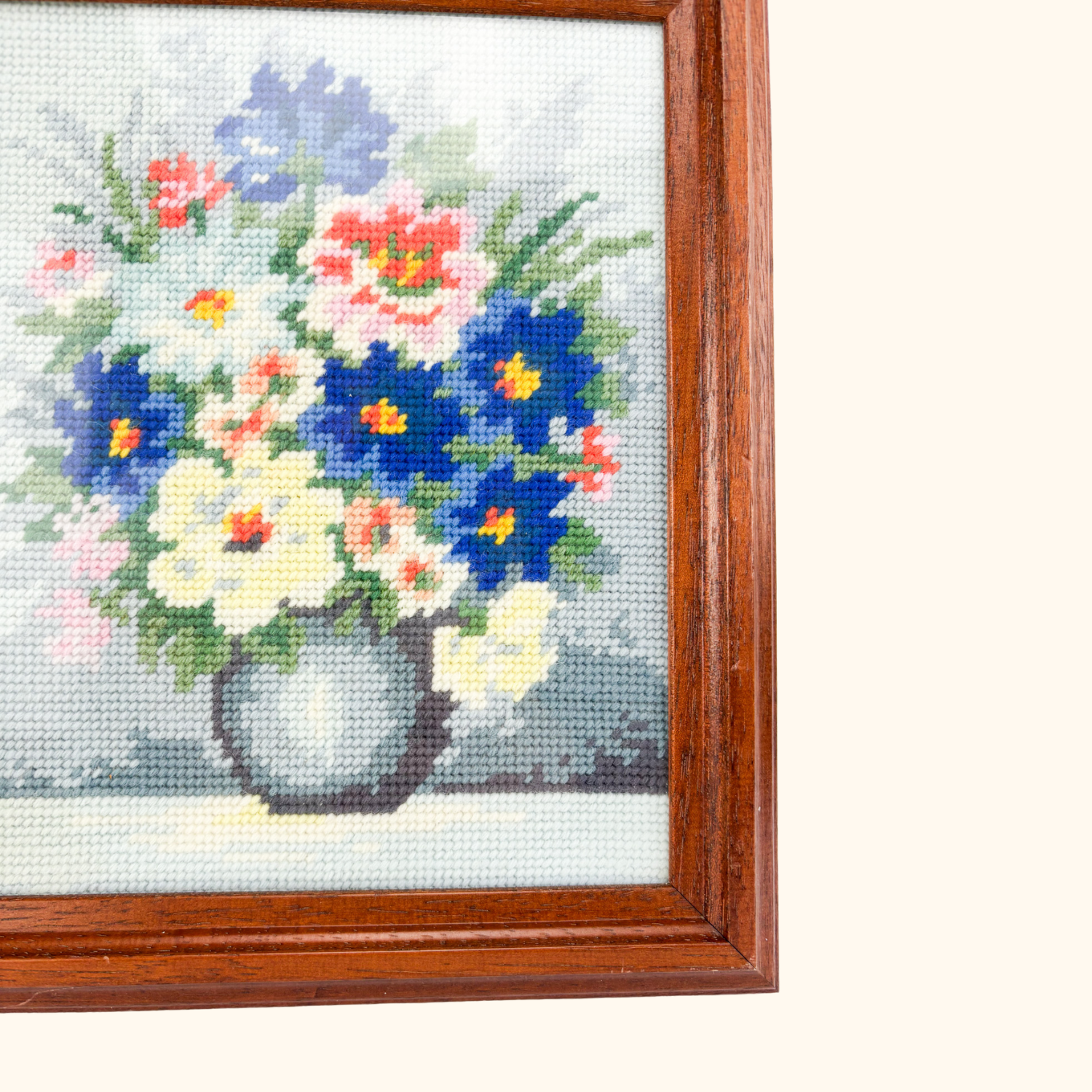 Floral Bouquet Framed Needlepoint Artwork Sunshine Thrift
