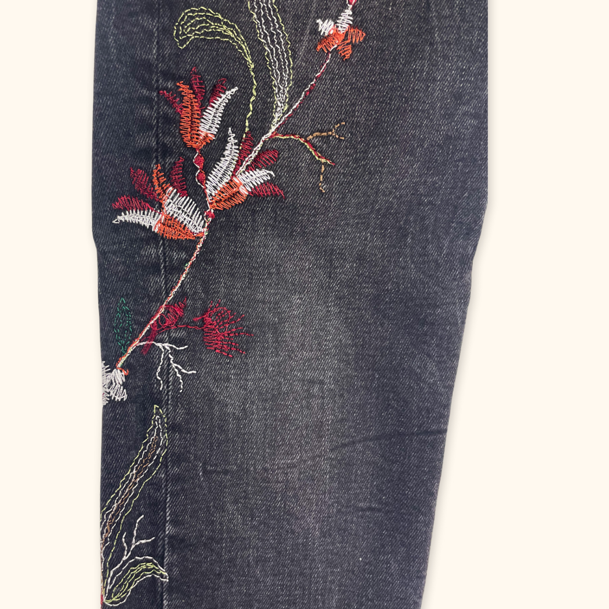 Zara Black Embroidered Floral Skinny Jeans - Size XS