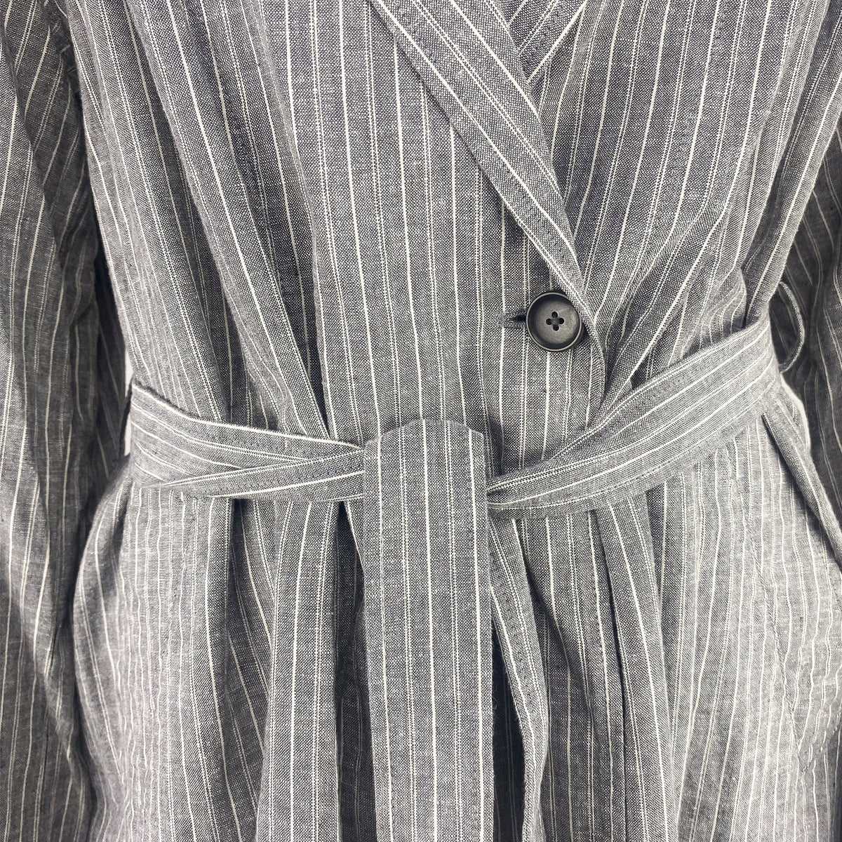 Uniqlo Cotton Linen Blend Grey Stripe Jacket with Belt - Medium