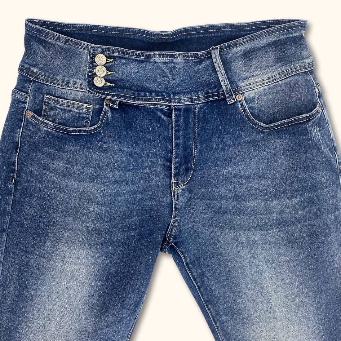 Low-rise Blue Flared Jeans - Size 18 -  - Jeans & Trousers