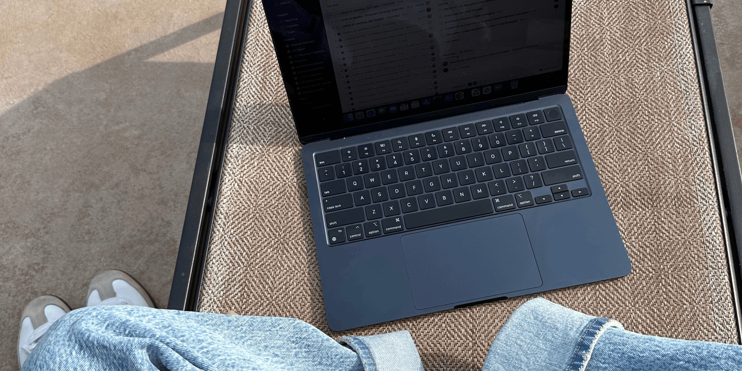 black laptop browsing minimalist