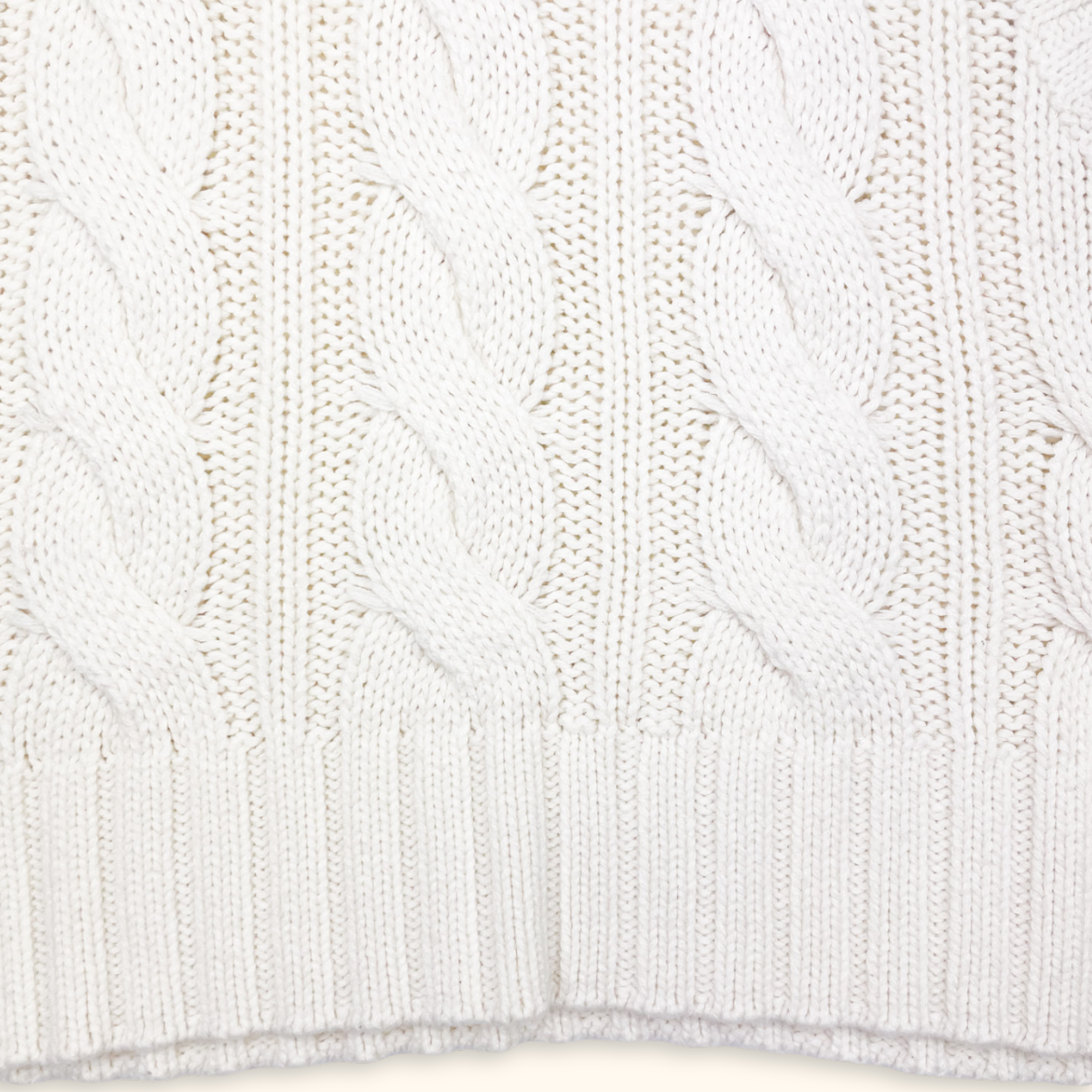 H&amp;M Cream Cable Knit Sweater Vest - Size XS H&amp;M