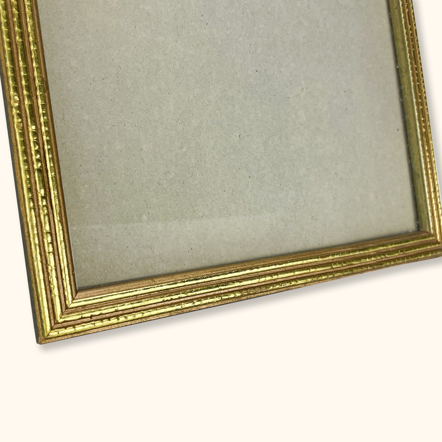 Vintage Gold Effect 7x9 Large Picture Frame - Sunshine Thrift - Frames