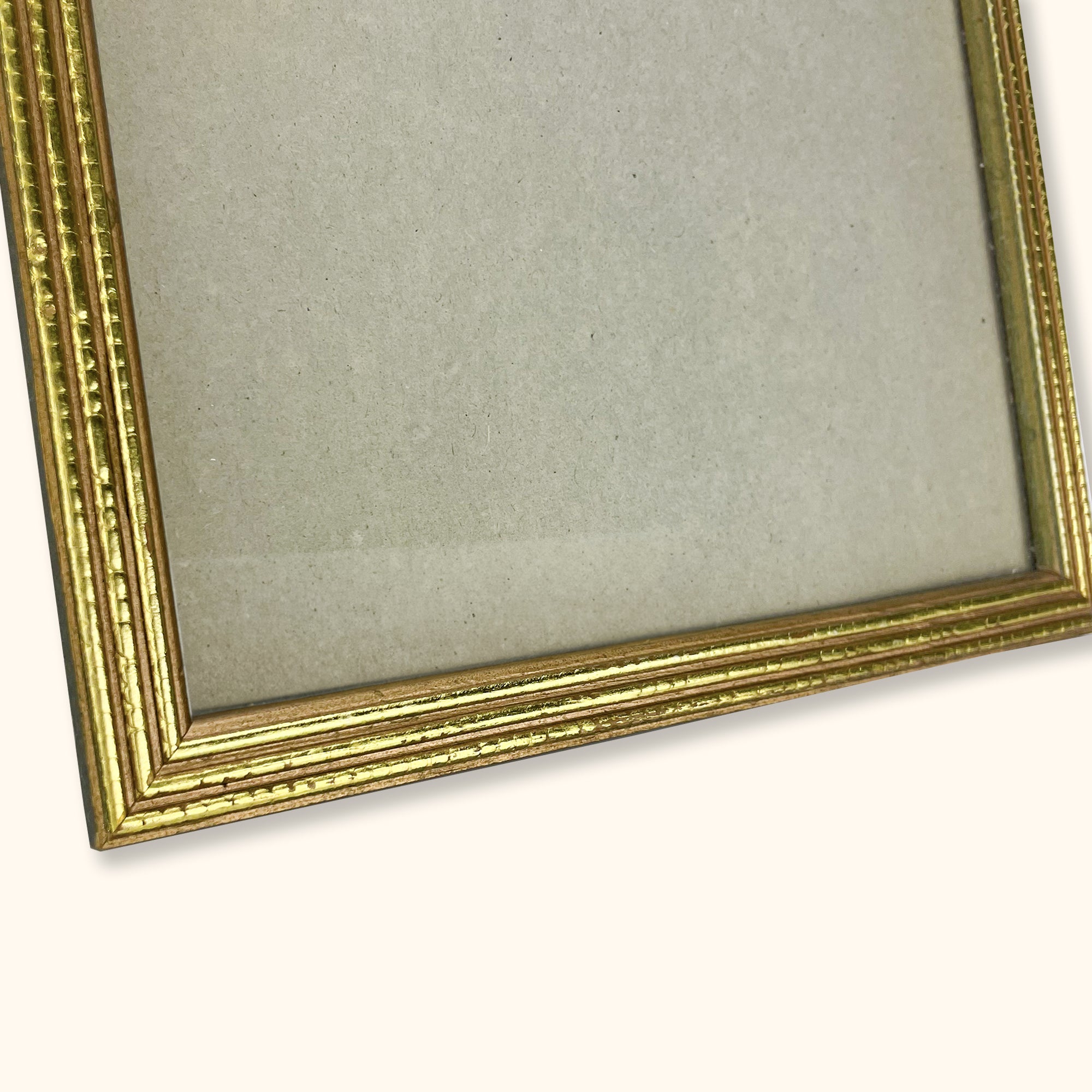 Vintage Gold Effect 7x9 Large Picture Frame - Sunshine Thrift - Frames