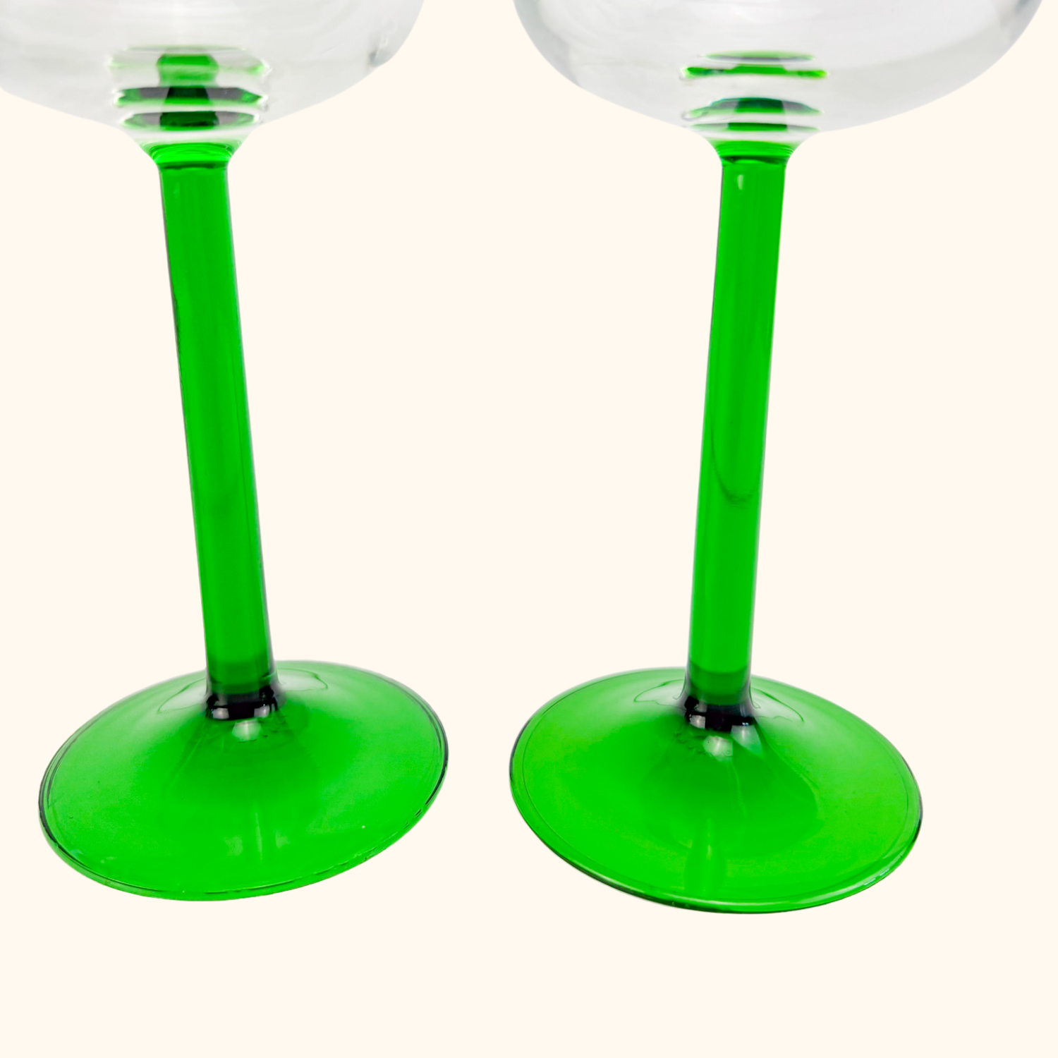 Vintage Luminarc French Green Straight Stem Wine Glasses Set of 4 Luminarc