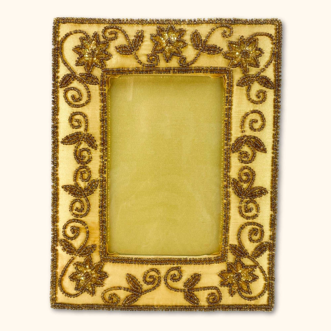 Gold Bead Floral 6x4 Picture Frame - Sunshine Thrift - Frames