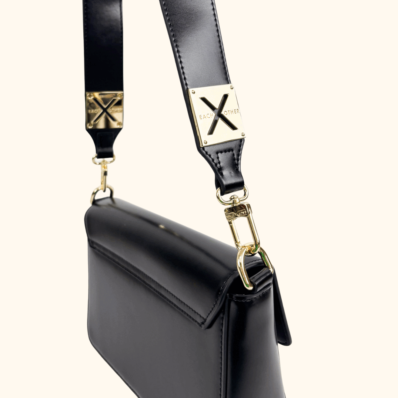 Each X Other Black Cow Leather Crossbody Bag Each X Other