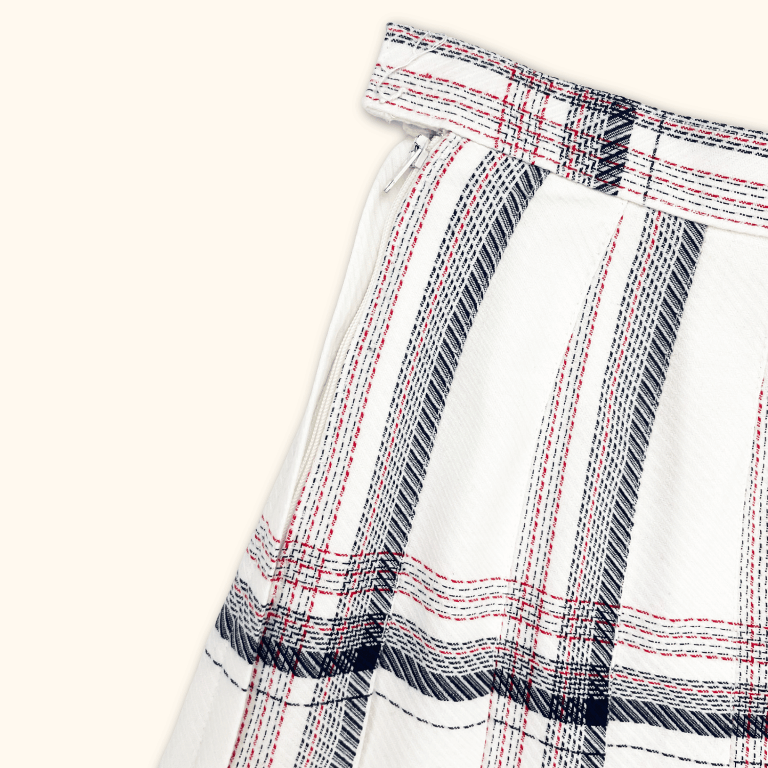 St Michael White and Navy Pleated Mini Skirt - Size XS