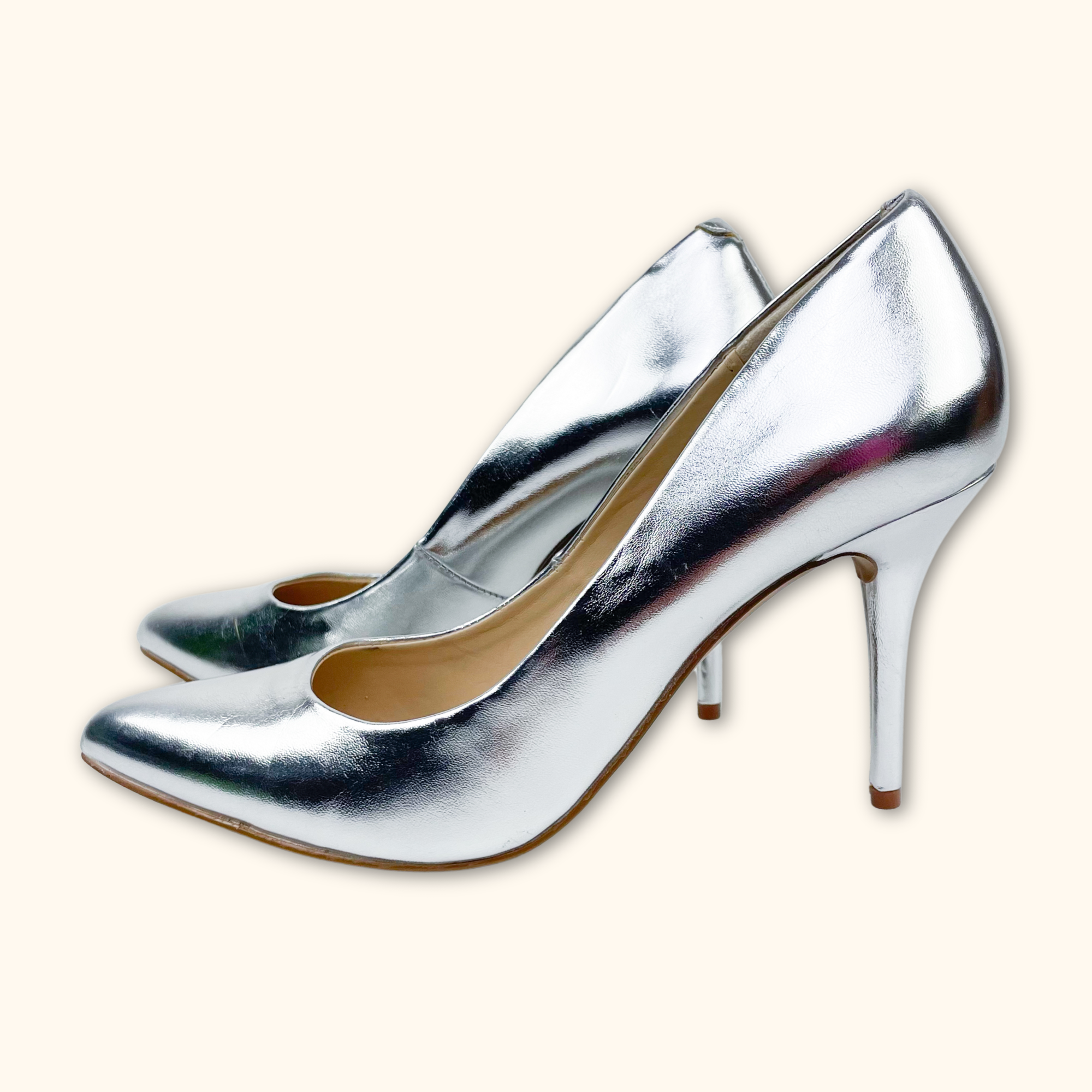 Steve Madden Silver Metallic Heels - Size 6