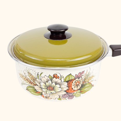 Vintage 1980s Green Enamel Pan with Lid Fruit Vegetable Sunshine Thrift