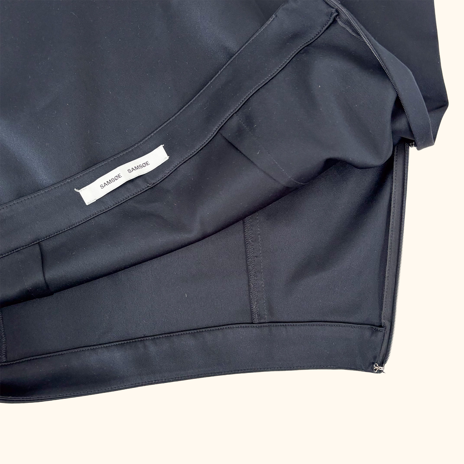 Samsoe Samsoe Navy Satin Mini Skirt - Size Medium Samsoe Samsoe