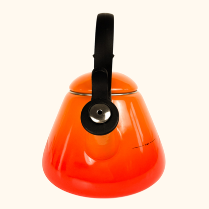 Le Creuset Volcanic Orange Kone Kettle 1.6L Le Creuset