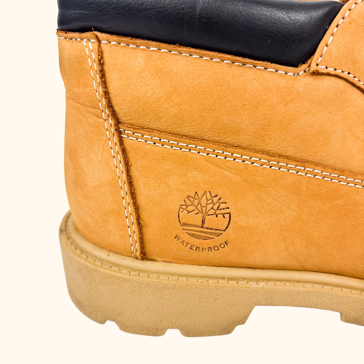 Timberland Waterproof Chukka Wheat Boots - Size 3.5
