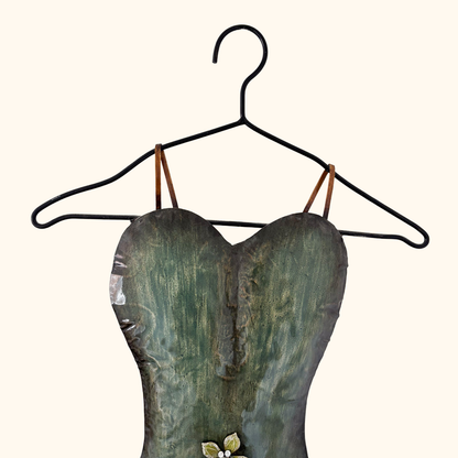 3D Metal Wall Art Hanging Dress