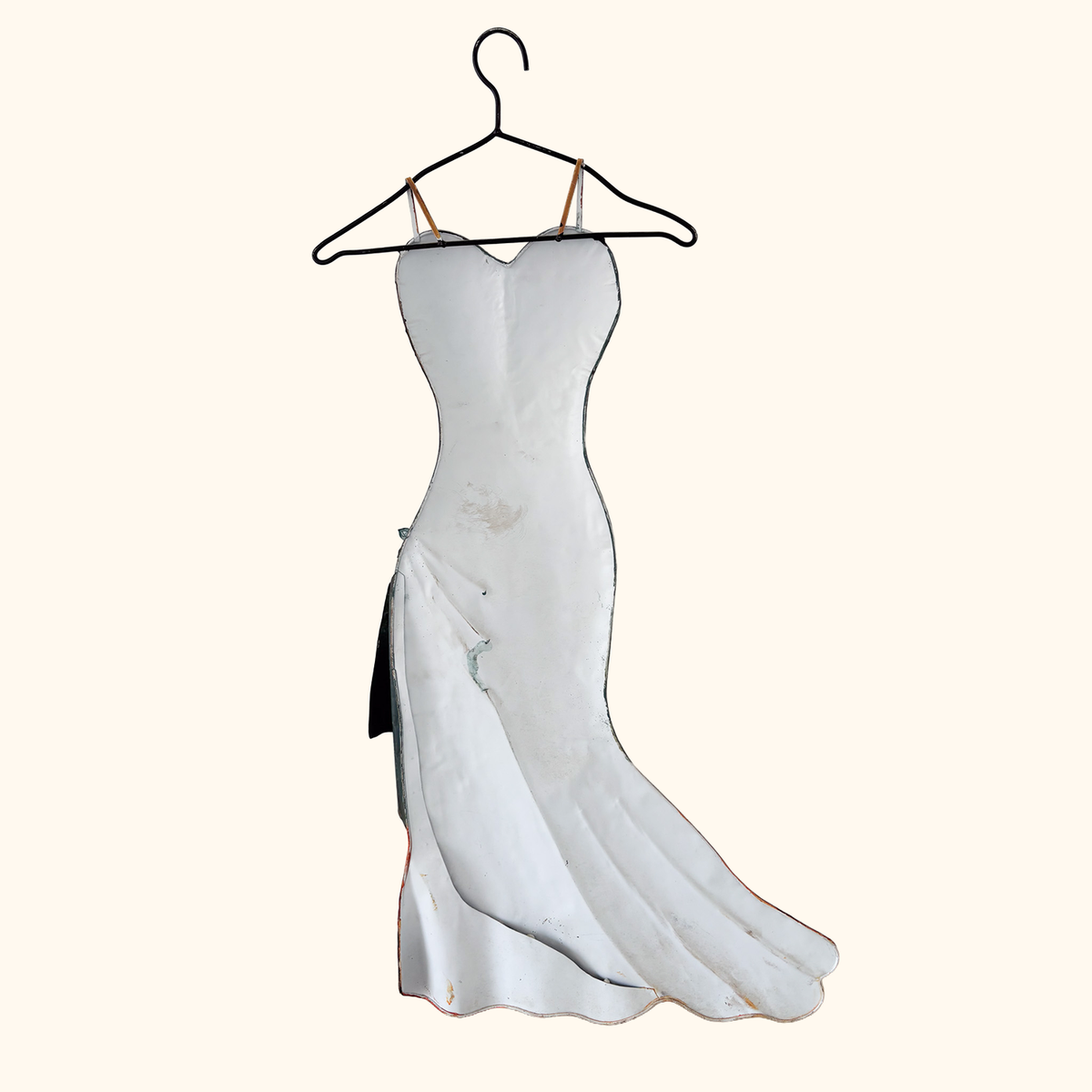 3D Metal Wall Art Hanging Dress