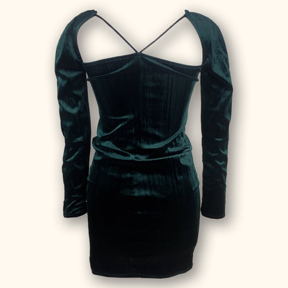 Zara Long Sleeve Green Velvet Dress - Size Small Sunshine Thrift Zara Long Sleeve Green Velvet Dress - Size Small Sunshine Thrift